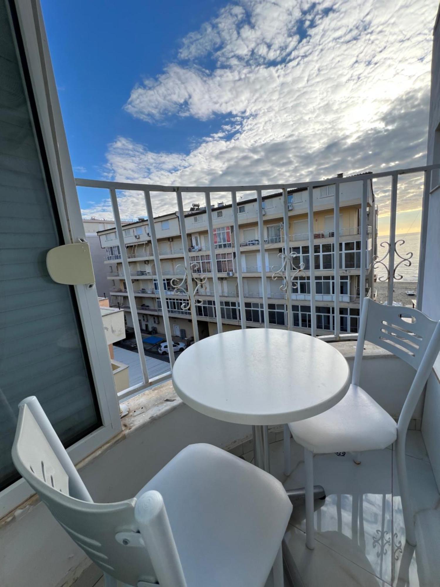 Beach Studio Durres Seaview Εξωτερικό φωτογραφία